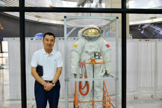 1505184028362187.png blob.png